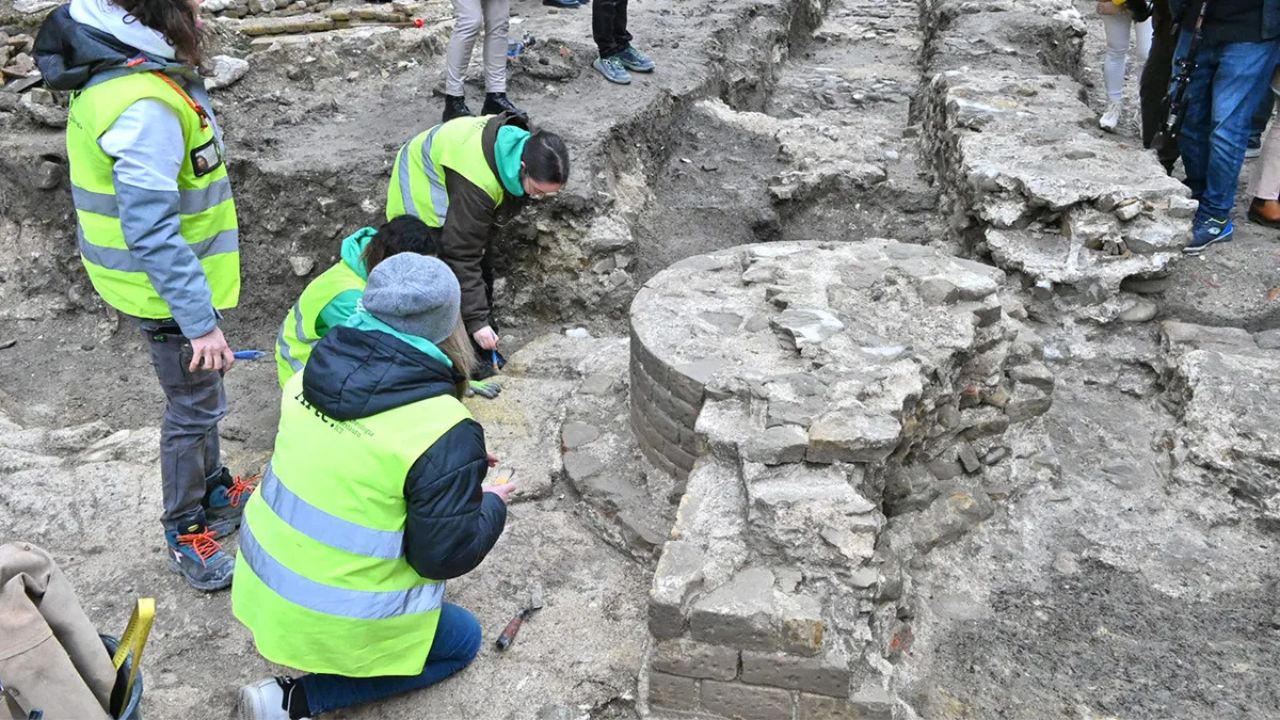 Father of Architecture: Ancient Roman Basilica Linked to Vitruvius Discovered in Italy’s Fano