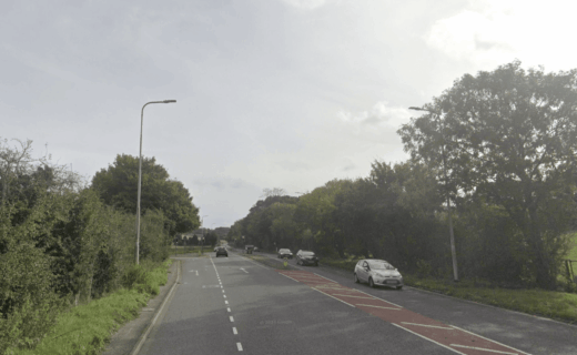 Man dies after crashing his car into a tree during police chase