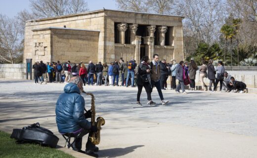 Campaigners battle to save 'crumbling' ancient Egyptian monument from doom