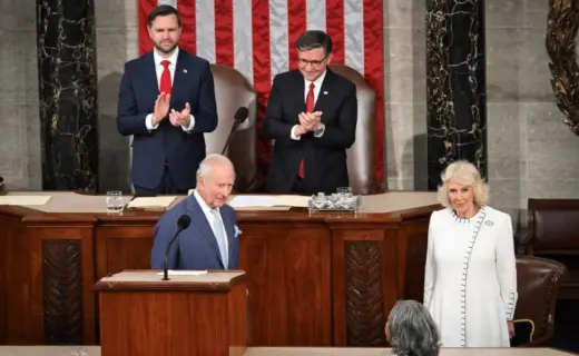 King Charles consulted Sir Mark Rylance among other senior British advisers for rousing US speech