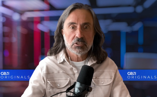 Neil Oliver warns of global 'system crash' amid chaos and war - 'The world operating system is kaput!'