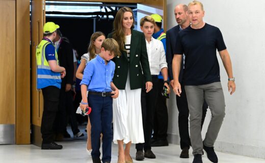 Catherine keeps Prince William and children waiting to finish heartfelt chat with Sir Chris Hoy