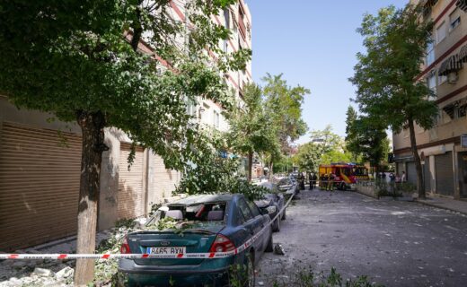 Spanish holiday hotspots rocked by earthquake leaving dozens injured