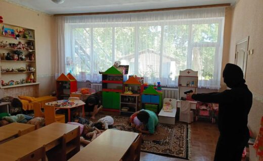 Russian nursery children held at gunpoint under Vladimir Putin's orders
