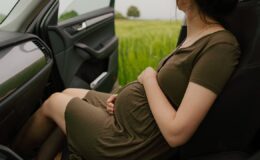 UK hospital sparks outrage by offering pregnant women classes on how to give birth in their car: 'Shocking!'