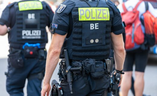 Berlin police force faces recruitment crisis as 40% fail German-speaking test