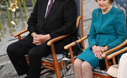 Queen Sonja marks wedding anniversary one day after King Harald's death as tributes pour in
