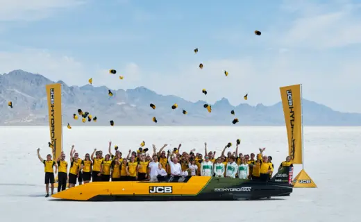 JCB sets new world land speed record in British-built Hydromax car