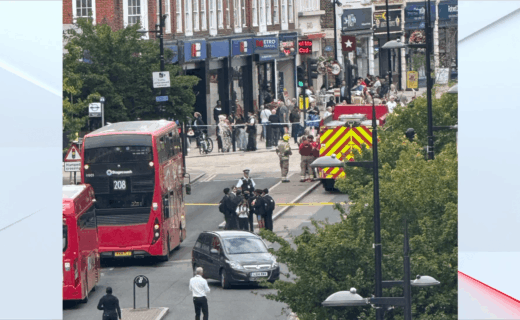 Four rushed to hospital after ‘quadruple stabbing’ in Bromley as emergency crews swarm high street