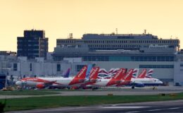 London Gatwick Airport grinds to hault after aircraft becomes STUCK on runway