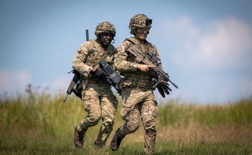 Cash-strapped British Army forced to CANCEL drills as soldiers left 'twiddling their thumbs'
